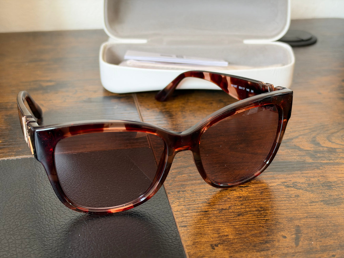 Michael Kors akiniai