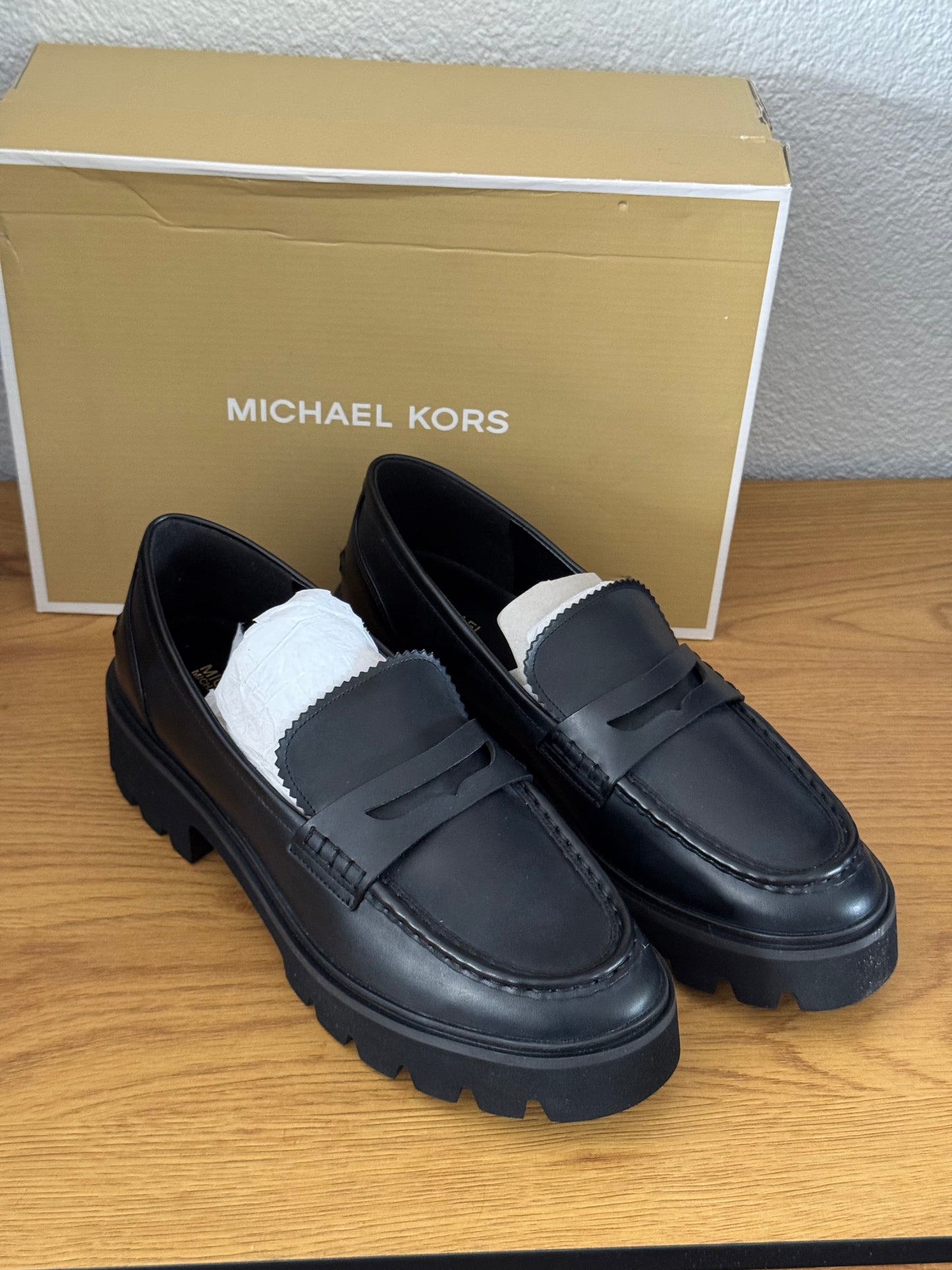 Michael Kors loferiai – juodi, dydis US10