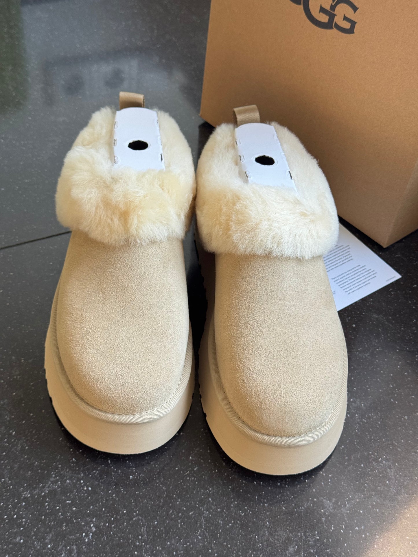 UGG Tazzelle batai
