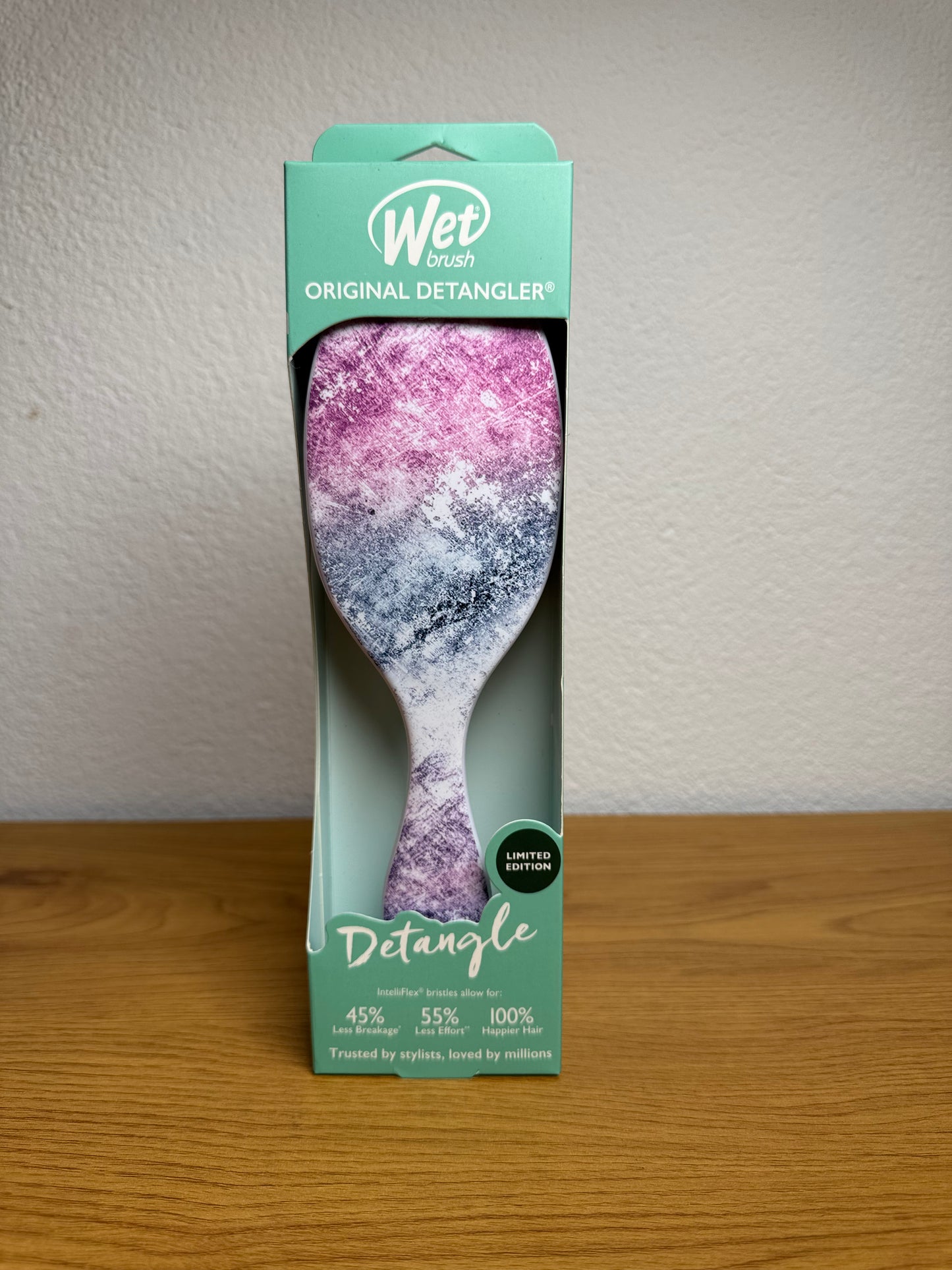 The wet brush plaukų šepečiai