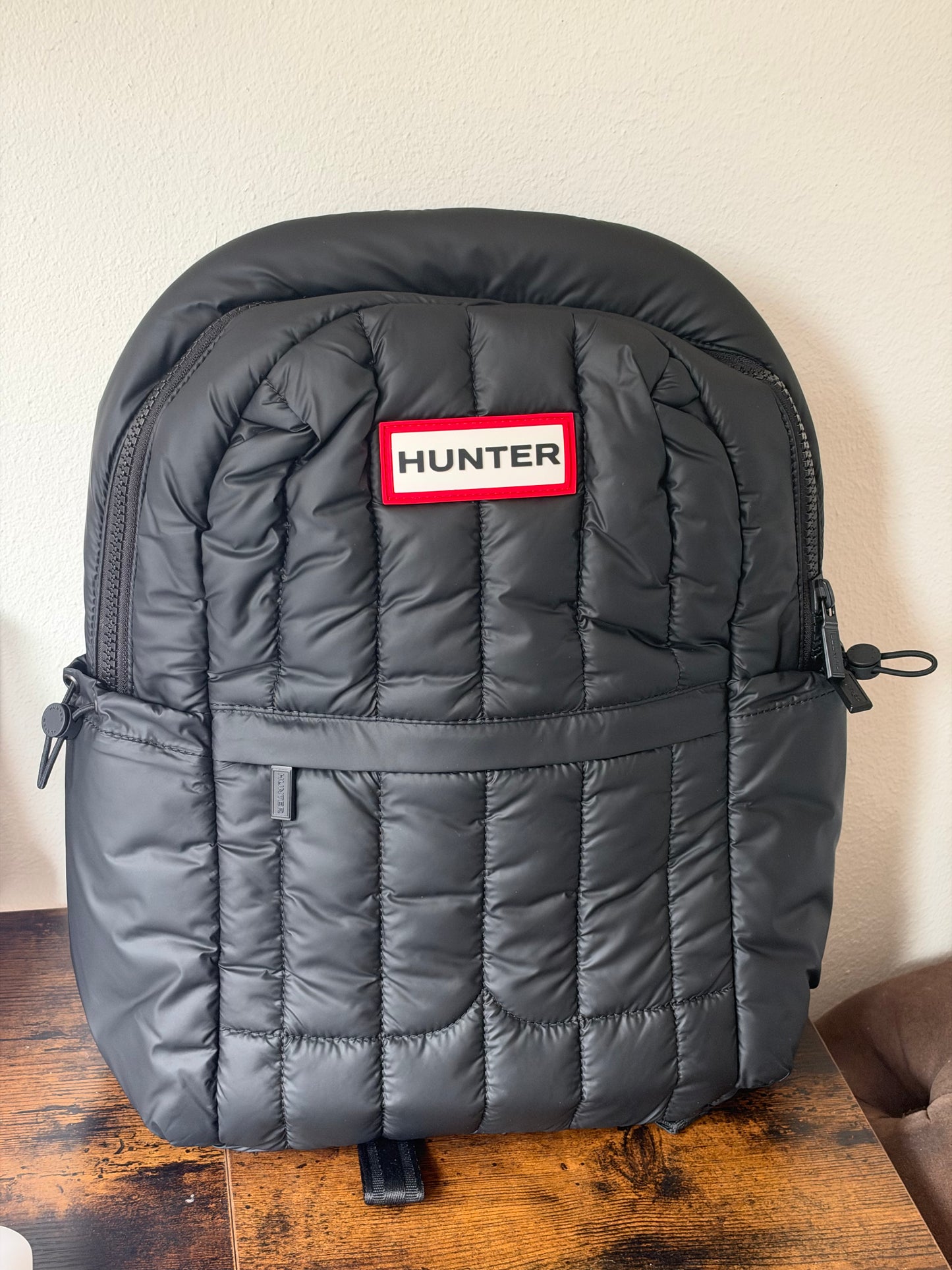 Hunter prekės (kuprinė arba tote bag)