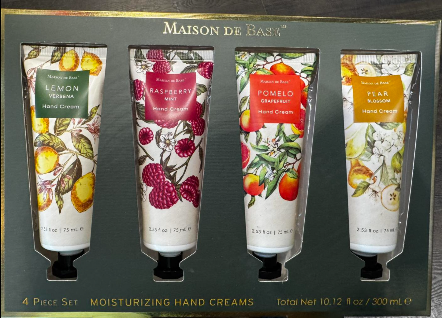 Rankų kremų rinkiniai 4 vnt